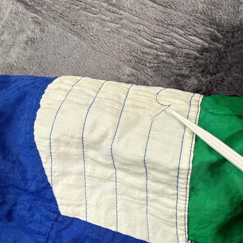 Vintage Starter Seattle Seahawks Pro Line Puffer Jacket NFL SUPER BOWL LX Champs - Picture 3 of 14
